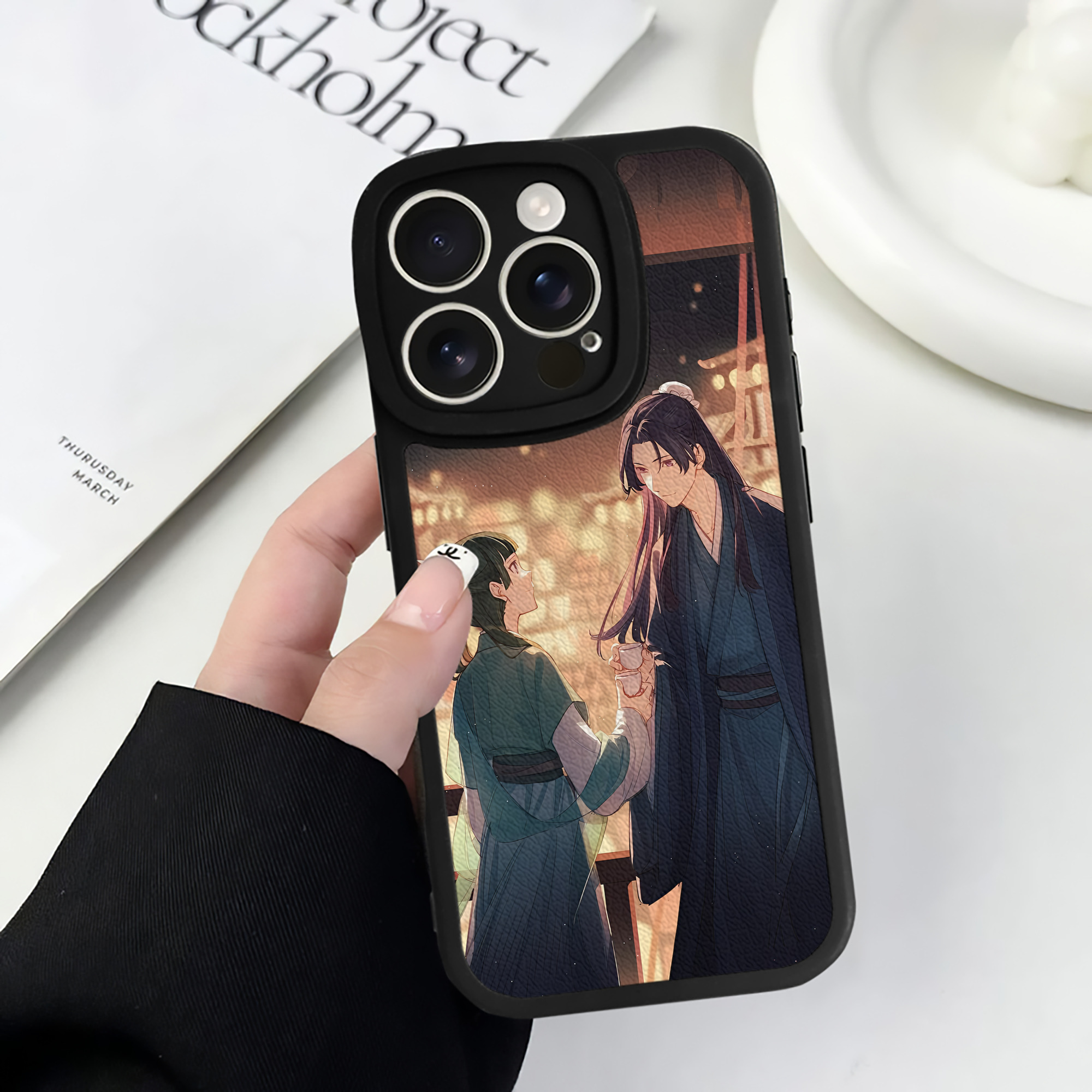 薬屋のひとりごと The Apothecary Diaries 【iPhone 16シリーズ対応】シリコンスマホケース（レザー調） 材質：シリコン